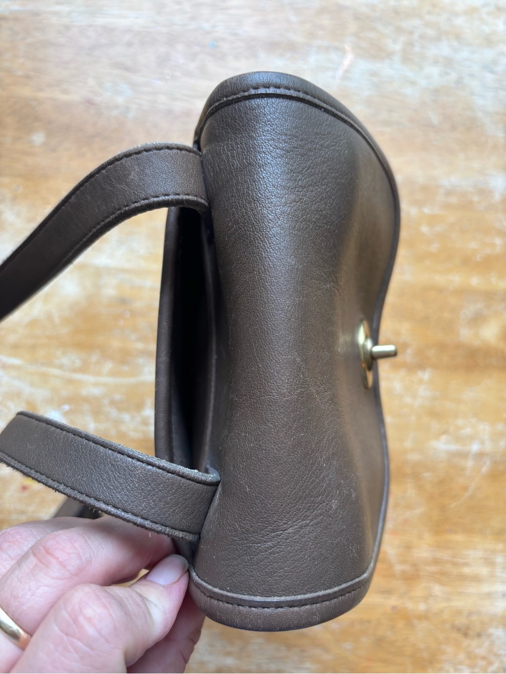 Vintage Coach Dark Brown Leather Turnlock Crossbody 9978 - Picture 10 of 13